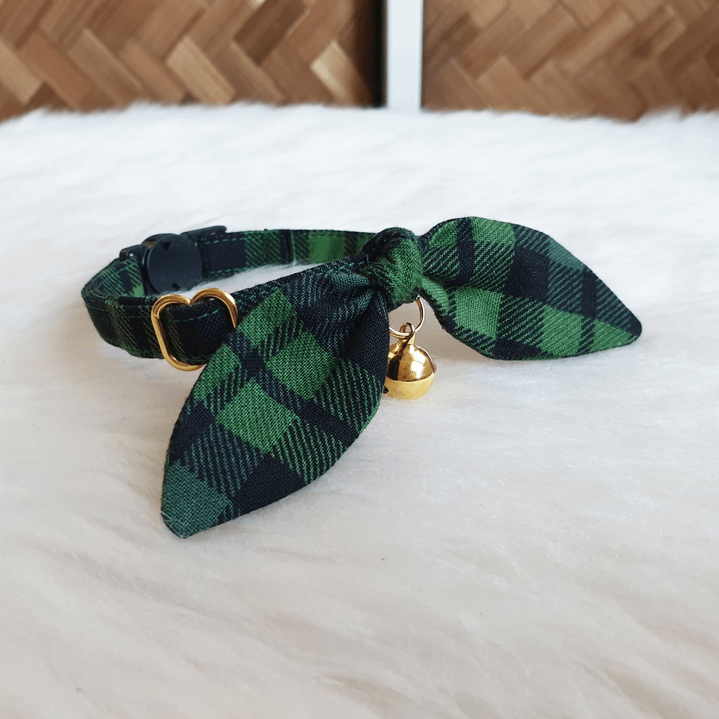 Green Buffalo Plaid Bow Cat Collar