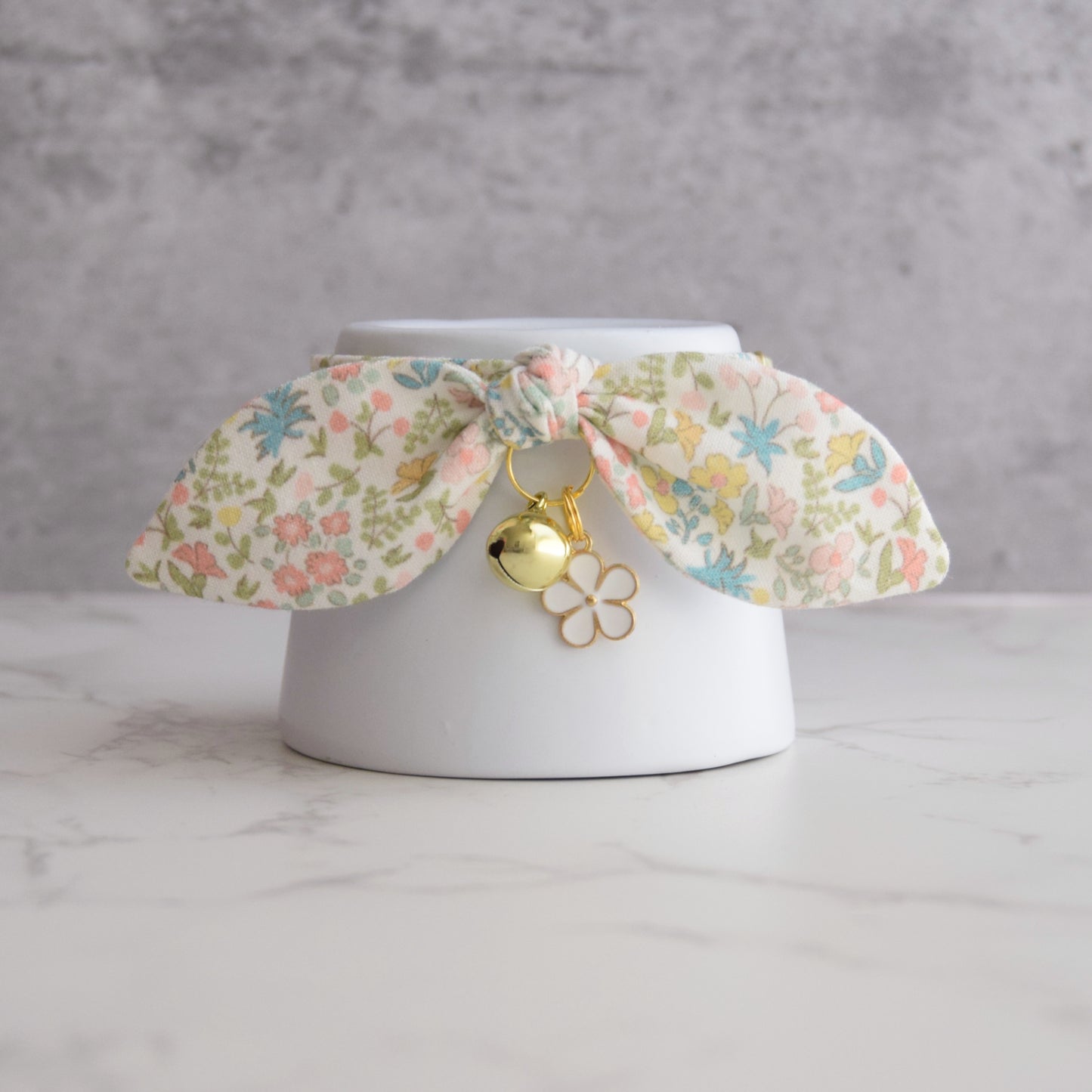 White Floral Cat Collar with Charm