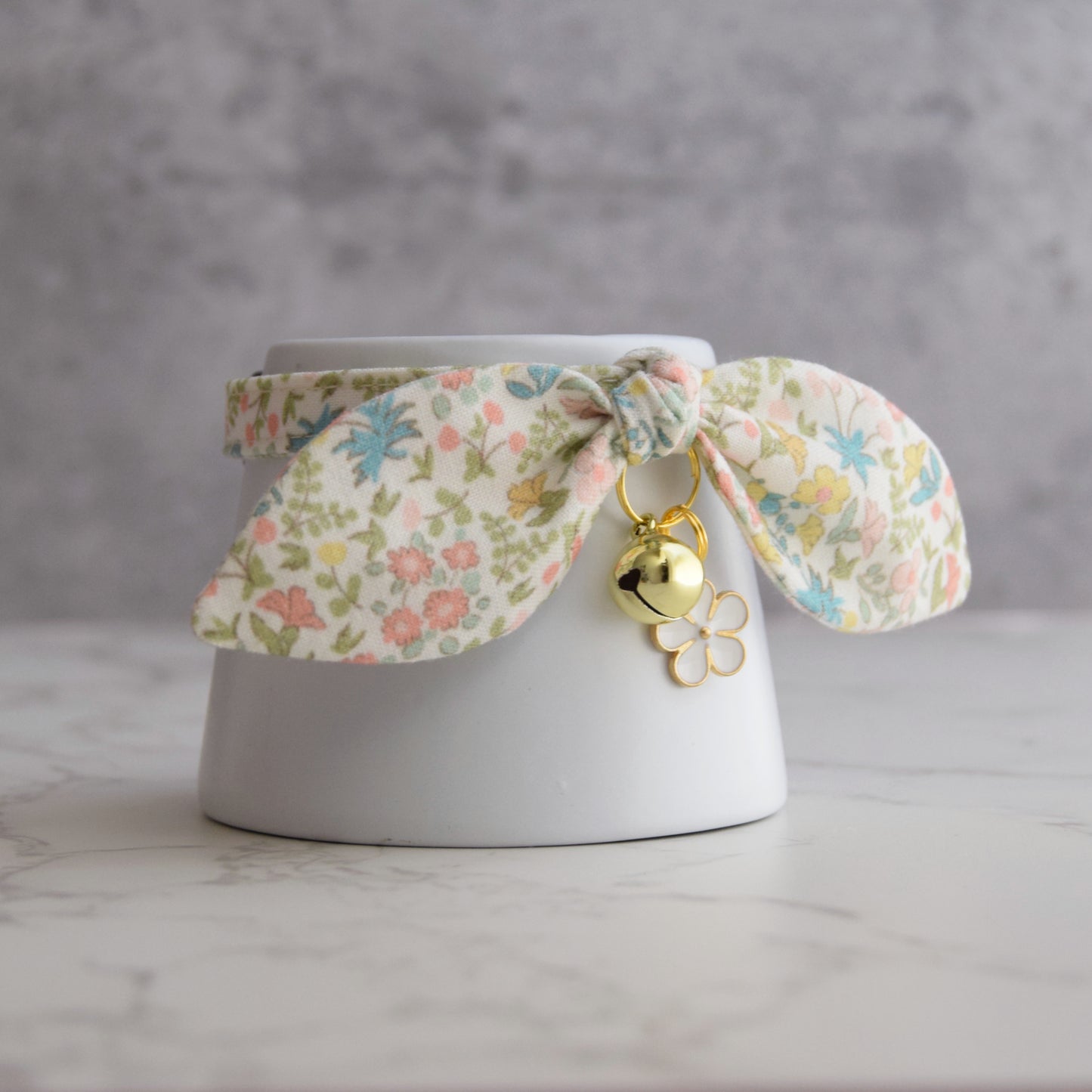 White Floral Cat Collar with Charm