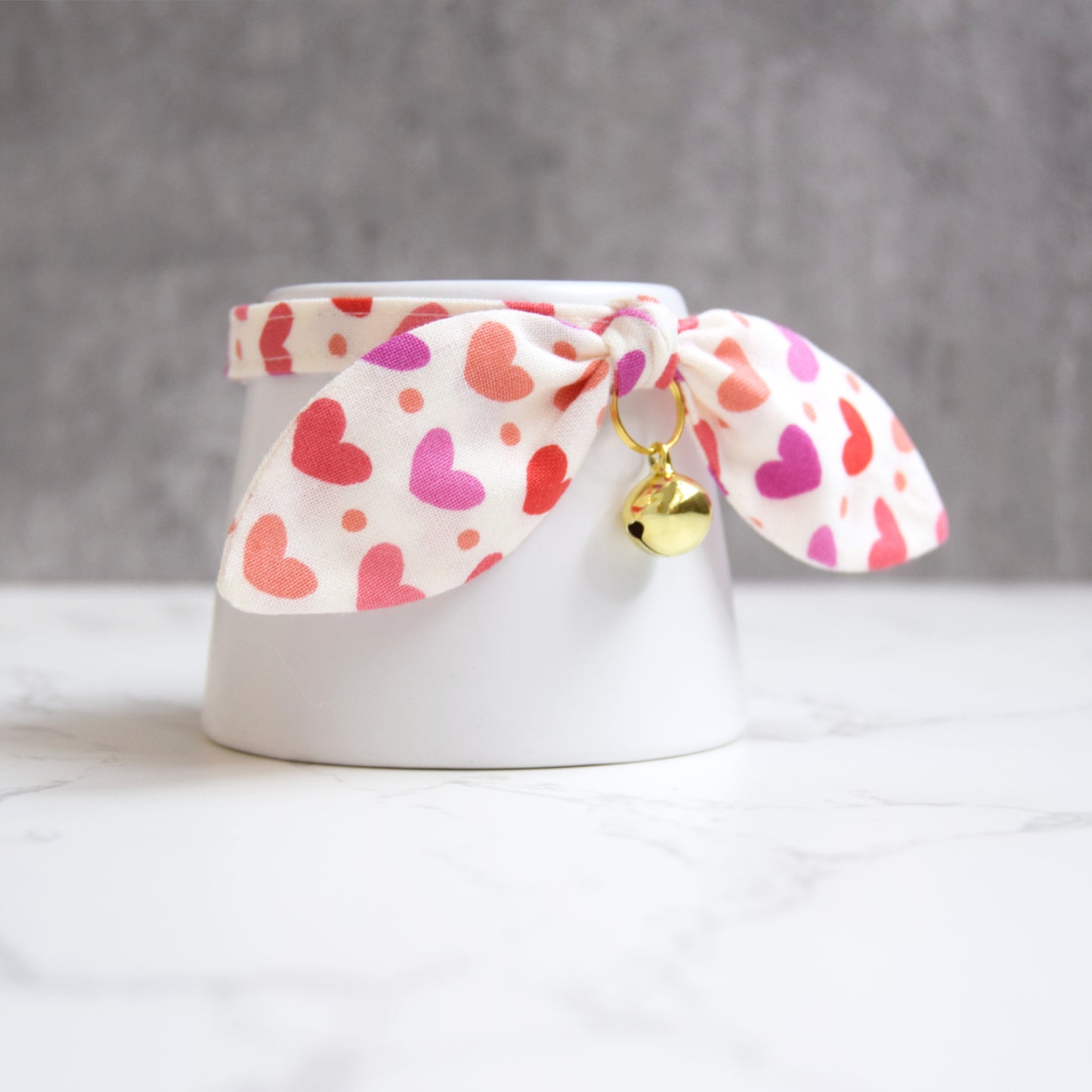Colorful Hearts Print Bow Cat Collar