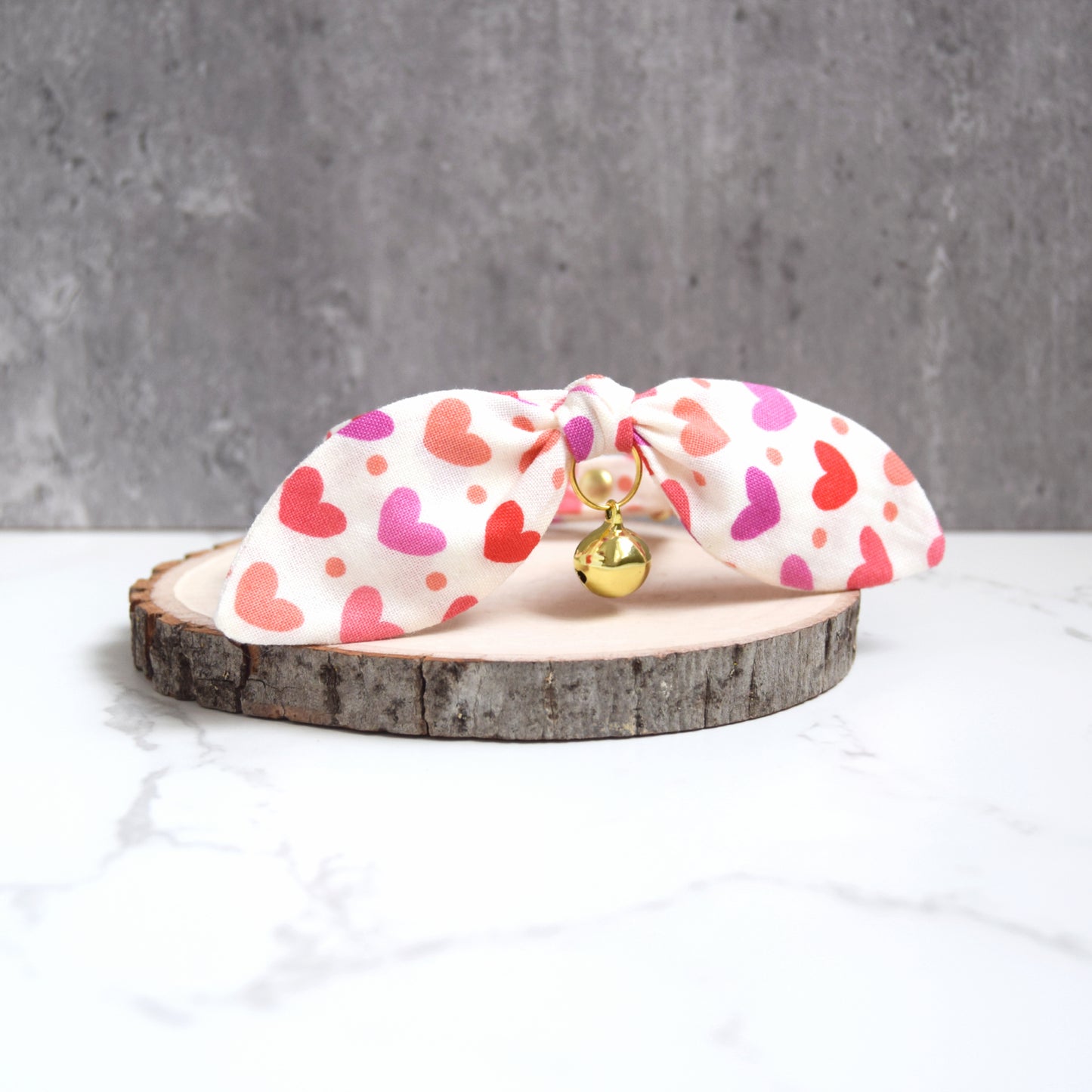Colorful Hearts Print Bow Cat Collar