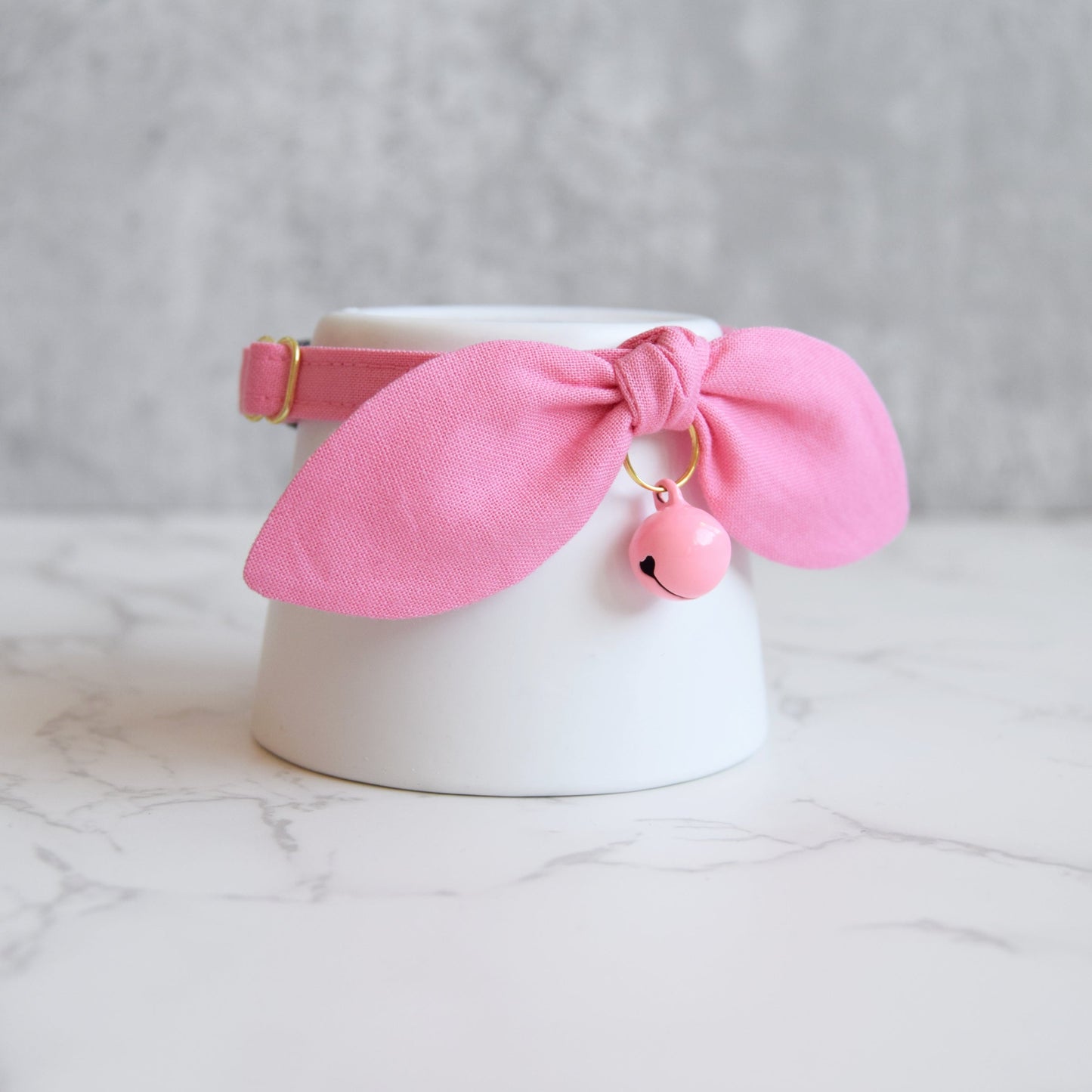 Hot Pink Bow Cat Collar