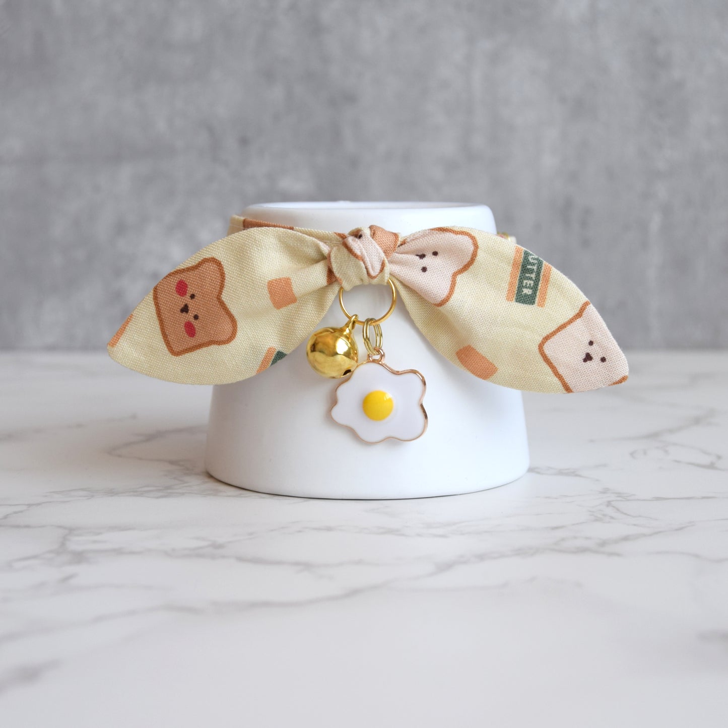 Egg and Toast Cat Collar with Charm