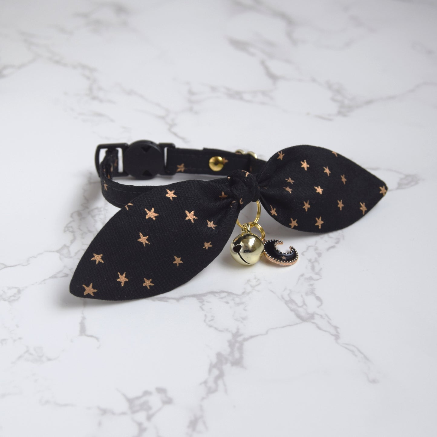 Black Stars Print Cat Collar with Bow
