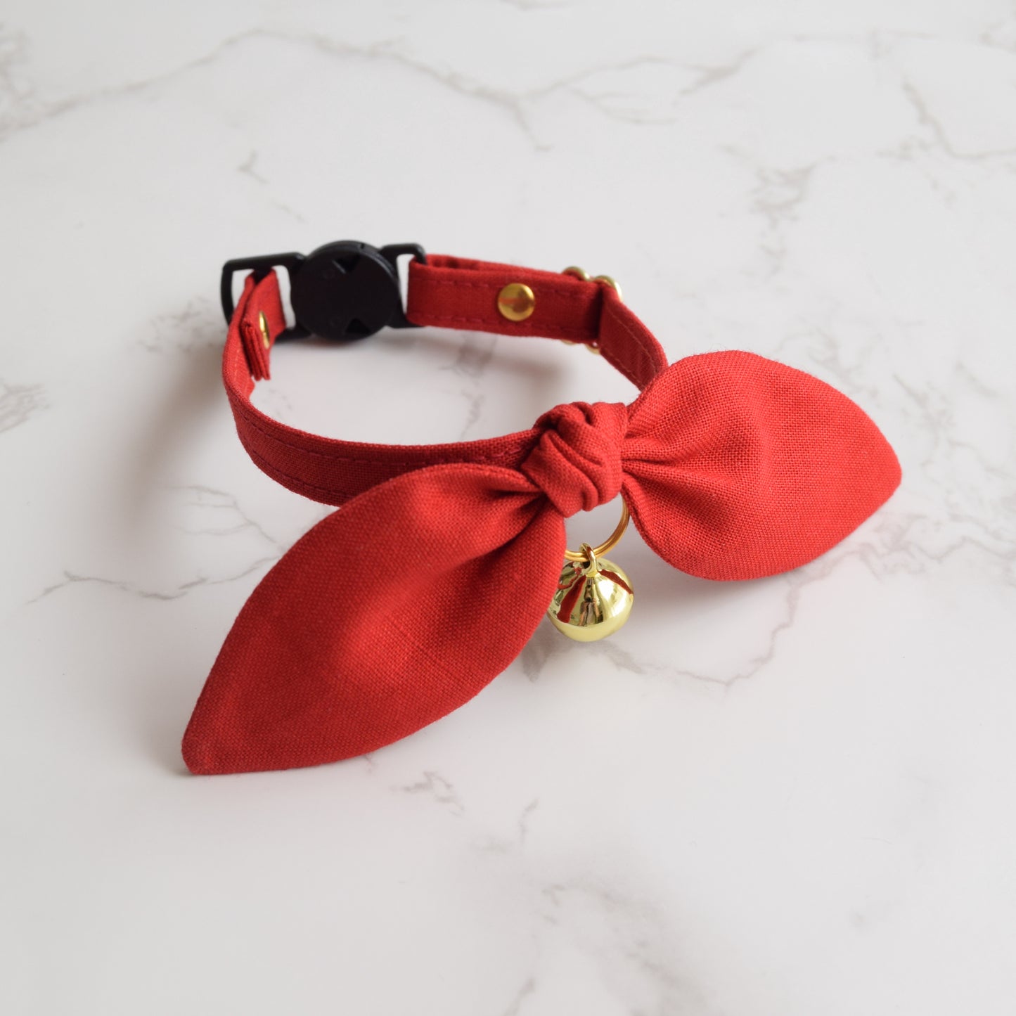 Holiday Red Bow Cat Collar