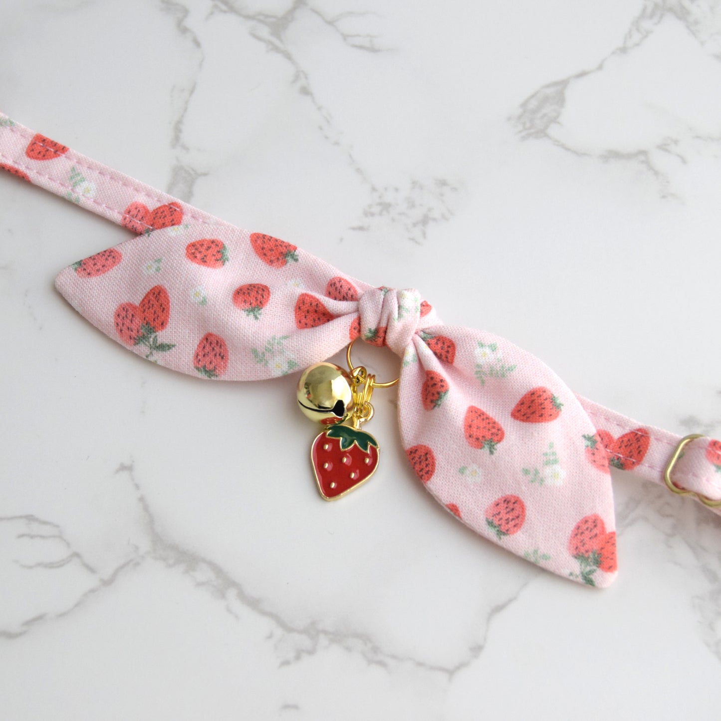 Strawberry Cat Collar with Strawberry Charm