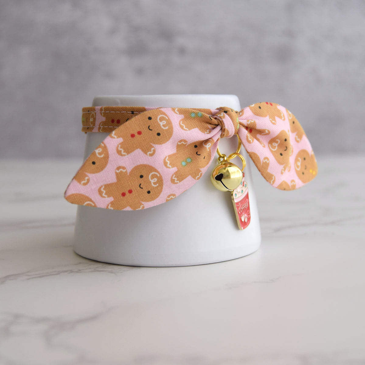Gingerbread Man Cat Collar with Charm