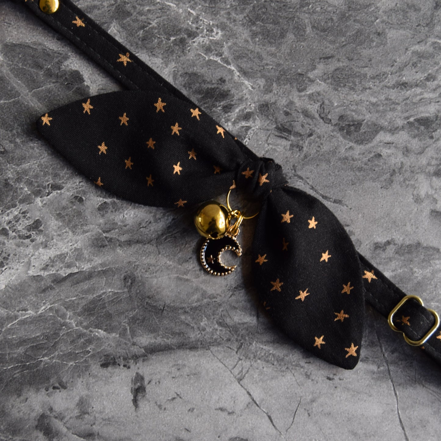 Black Stars Print Cat Collar with Charm