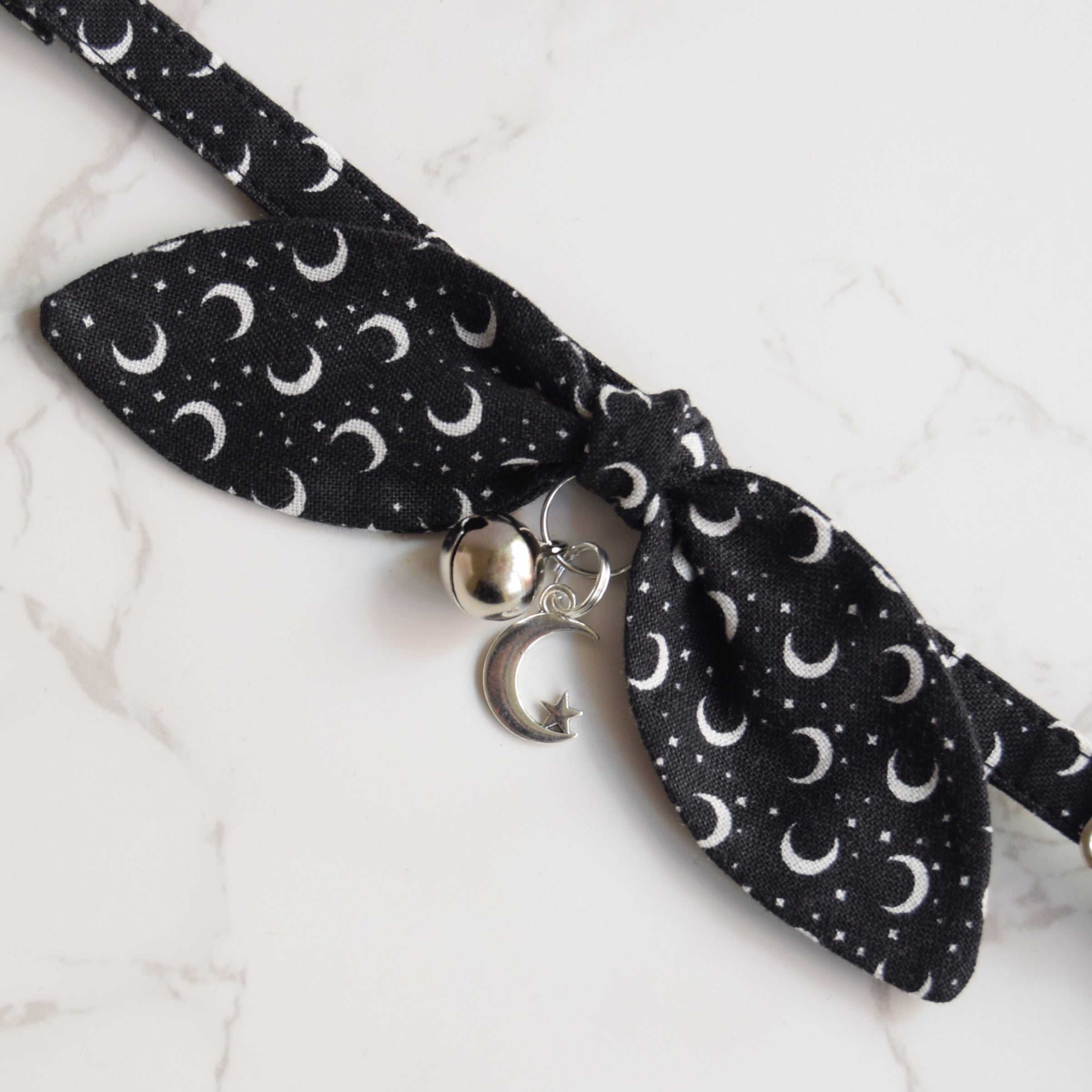 Crescent moon cat collar best sale