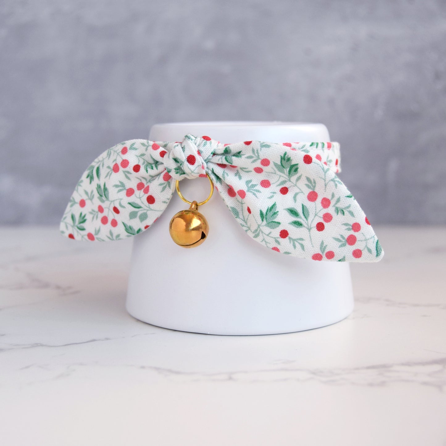 Mistletoe Bow Cat Collar